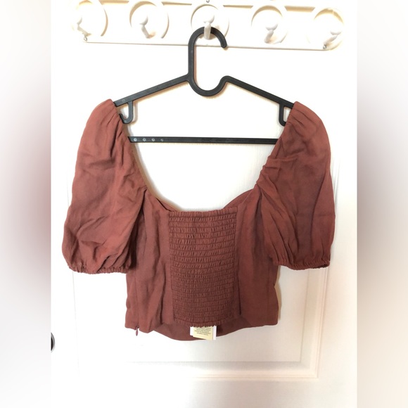ARITZIA Novella Short Sleeve Blouse in Mocha Sorbet (SIZE XS) - Picture 5 of 6